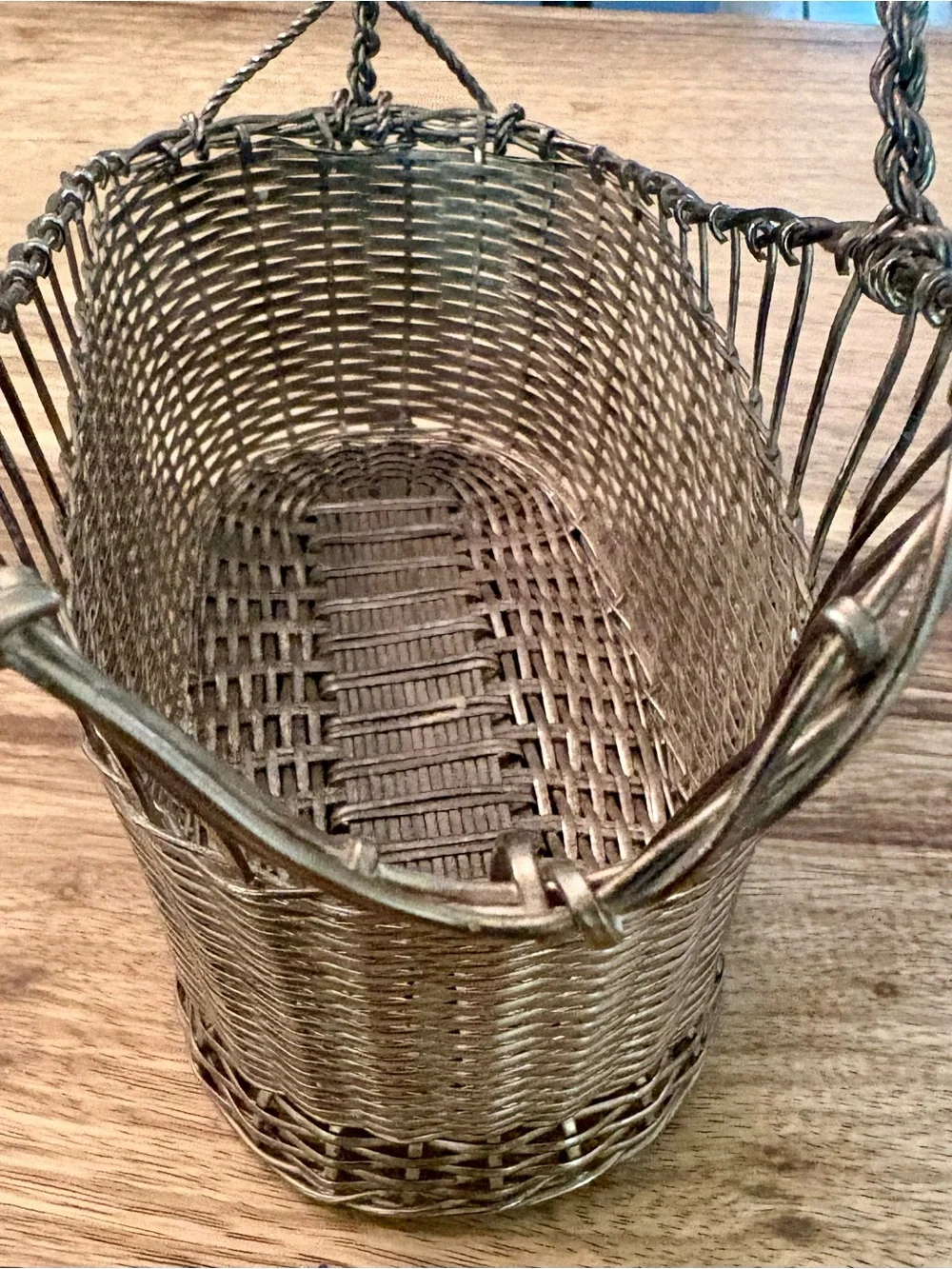 VINTAGE MCM SILVER WIRE WOVEN BASKET WINE CARRIER CADDY METAL